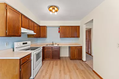 1401 Prosperity Avenue, Saint Paul, MN 55106 - Photo 6