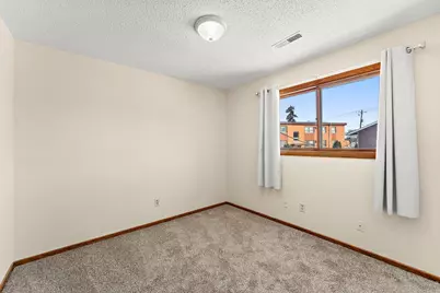 1401 Prosperity Avenue, Saint Paul, MN 55106 - Photo 12