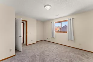 1401 Prosperity Ave, Saint Paul, MN 55106 - Photo 10