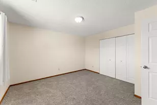 1401 Prosperity Ave, Saint Paul, MN 55106 - Photo 14