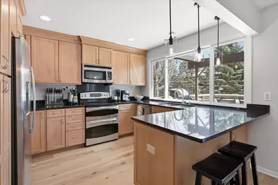 140 Birnamwood Drive, Burnsville, MN 55337 - Photo 10