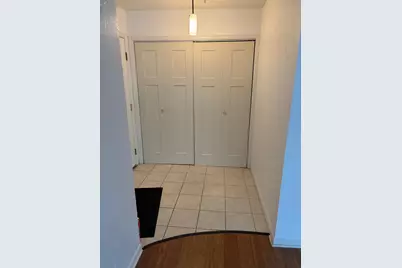 415 Ridgewood Avenue #3, Minneapolis, MN 55403 - Photo 8