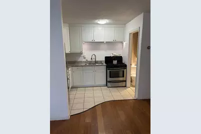 415 Ridgewood Avenue #3, Minneapolis, MN 55403 - Photo 4