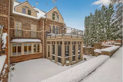 112 Groveland Terrace, Minneapolis, MN 55403 - Photo 2