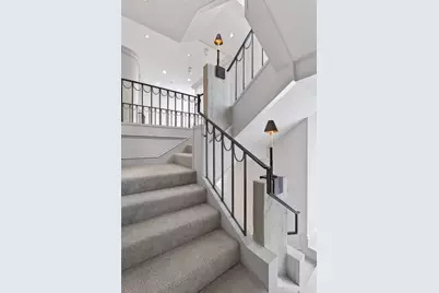 112 Groveland Terrace, Minneapolis, MN 55403 - Photo 6