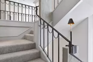 112 Groveland Terrace, Minneapolis, MN 55403 - Photo 6