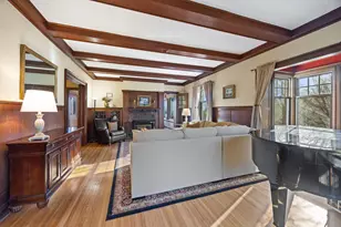 124 N Hawthorne Rd, Duluth, MN 55812 - Photo 8