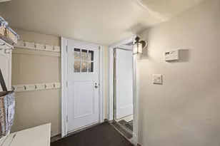 124 N Hawthorne Rd, Duluth, MN 55812 - Photo 42