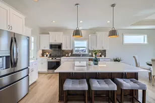 13822 Arrowhead Wy, Rosemount, MN 55068 - Photo 4