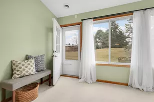 14502 Eureka Ct, Apple Valley, MN 55124 - Photo 6