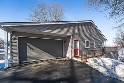 2050 Lake View Drive, Jordan, MN 55352 - Photo 14