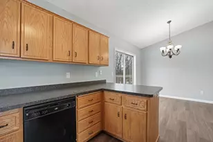 410 Bremen Pass, Waverly, MN 55390 - Photo 8