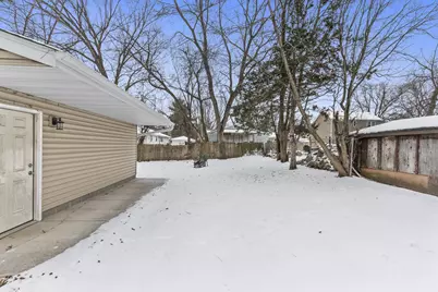 176 Hanson Road, Mahtomedi, MN 55115 - Photo 22