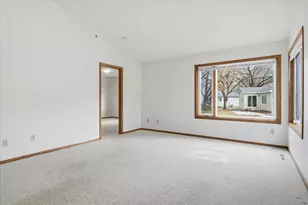 2639 Lake Ct Cir, Mounds View, MN 55112 - Photo 36