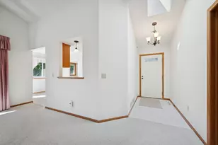 2639 Lake Ct Cir, Mounds View, MN 55112 - Photo 4