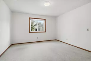 2639 Lake Ct Cir, Mounds View, MN 55112 - Photo 54