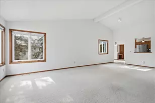 2639 Lake Ct Cir, Mounds View, MN 55112 - Photo 38