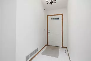 2639 Lake Ct Cir, Mounds View, MN 55112 - Photo 34