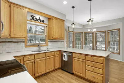 1883 Lochaven Drive, Woodbury, MN 55125 - Photo 32