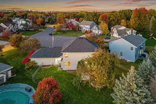 1883 Lochaven Dr, Woodbury, MN 55125 - Photo 18