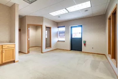 146 2nd Avenue NE, Valley City, ND 58072 - Photo 4