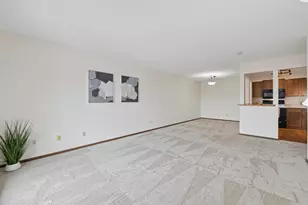 1800 Riverwood Dr, Burnsville, MN 55337 - Photo 10