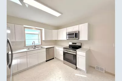 1819 6th Street S, Moorhead, MN 56560 - Photo 22