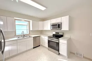 1819 6th St S, Moorhead, MN 56560 - Photo 22