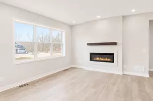 7809 Austin Path, Inver Grove Heights, MN 55077 - Photo 10