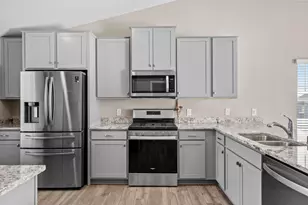 20646 Gosford Way, Lakeville, MN 55044 - Photo 8