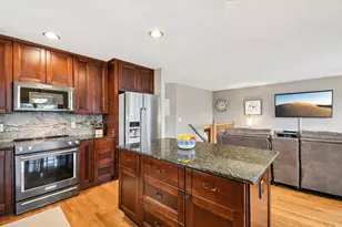 7665 Homestead Ct S, Cottage Grove, MN 55016 - Photo 10