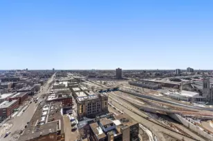 500 E Grant St, Minneapolis, MN 55404 - Photo 28