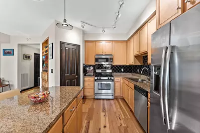 500 E Grant Street #1806, Minneapolis, MN 55404 - Photo 2