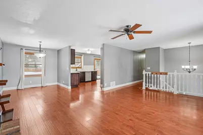 3109 Red Oak Circle N, Burnsville, MN 55337 - Photo 10