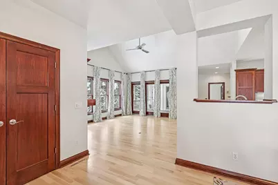 15837 Drawstone Trail, Apple Valley, MN 55124 - Photo 4