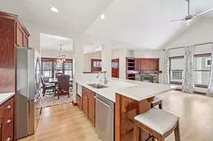 15837 Drawstone Trail, Apple Valley, MN 55124 - Photo 16