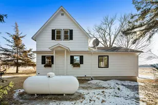 32266 Virgo St NE, North Branch, MN 55056 - Photo 32