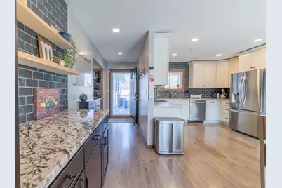 2408 16th Avenue S, Fargo,  58103 - Photo 6