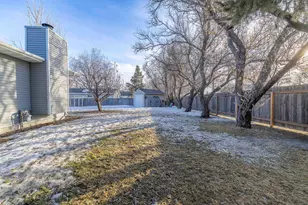 2408 16th Ave S, Fargo,  58103 - Photo 22