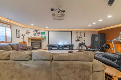 2408 16th Avenue S, Fargo,  58103 - Photo 18