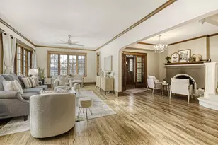 3115 E Bde Maka Ska Pkwy, Minneapolis, MN 55408 - Photo 2