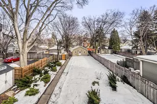 3115 E Bde Maka Ska Pkwy, Minneapolis, MN 55408 - Photo 28