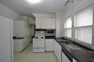 929 1st St SW, Rochester, MN 55902 - Photo 8