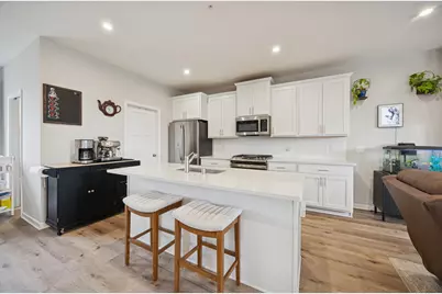 13485 Territorial Circle N, Maple Grove, MN 55369 - Photo 2