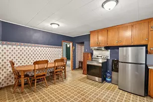 802 N 2nd St, Princeton, MN 55371 - Photo 16