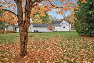 802 N 2nd St, Princeton, MN 55371 - Photo 42