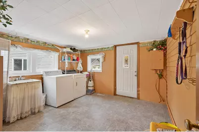 802 N 2nd Street, Princeton, MN 55371 - Photo 32