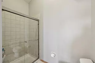 6112 Creek Line Dr, Minnetonka, MN 55345 - Photo 22