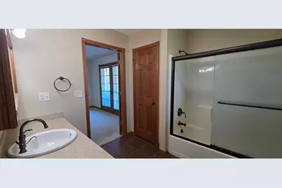 19654 Bluffview Place, Galesville, WI 54630 - Photo 18