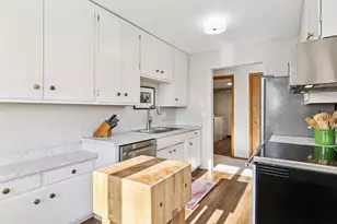 100 Imperial Dr W, West Saint Paul, MN 55118 - Photo 16